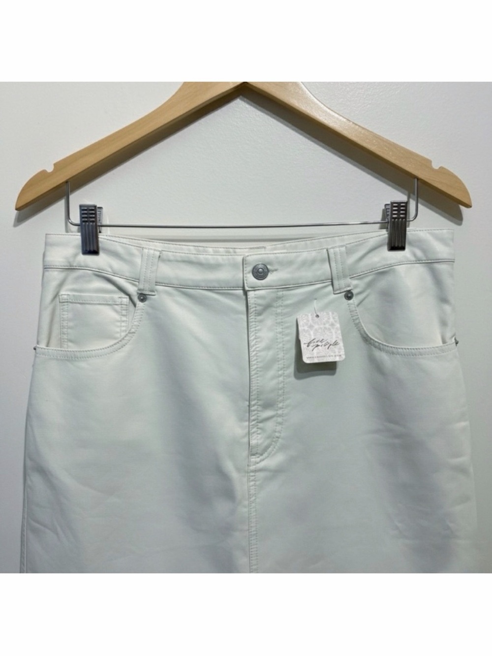 Free People City Slicker Vegan Faux Leather Maxi Skirt Cream Off-White New 10 - Picture 6 of 12
